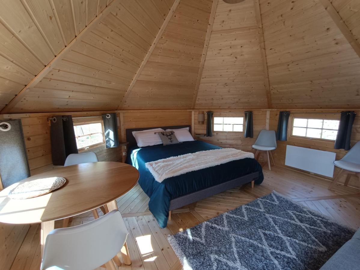 Les Cabanes Du Grand Nord Pradines  Eksteriør billede